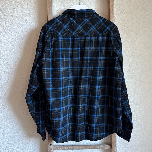 Element button down flannel boys sz: Large - Picture 6 of 6